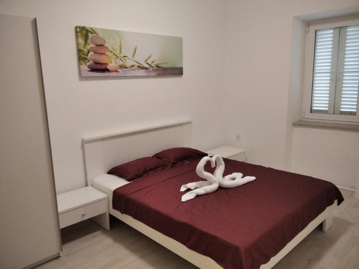 Gecko Apartment Rijeka Bagian luar foto